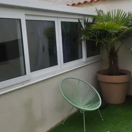 Maison Cosy A 1200m De La *