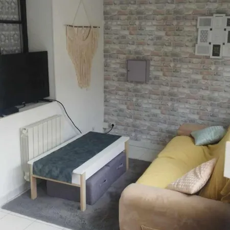 Maison Cosy A 1200m De La